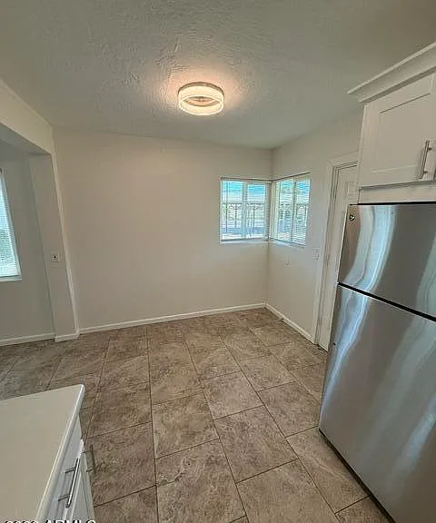 2545 E Clarendon Ave #3 — Photo 13