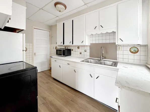 812-814 Third Ave, 812-814 3rd Ave #812, Williamsport, PA 17701