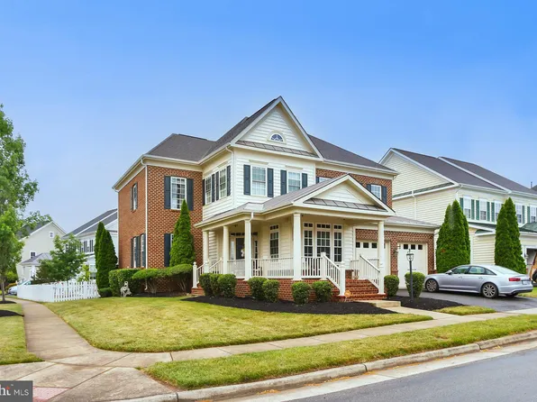 11713 Robert E Lee Dr, Bristow, VA 20136