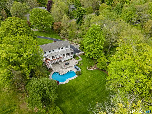 3rd image of 27 Webster Road