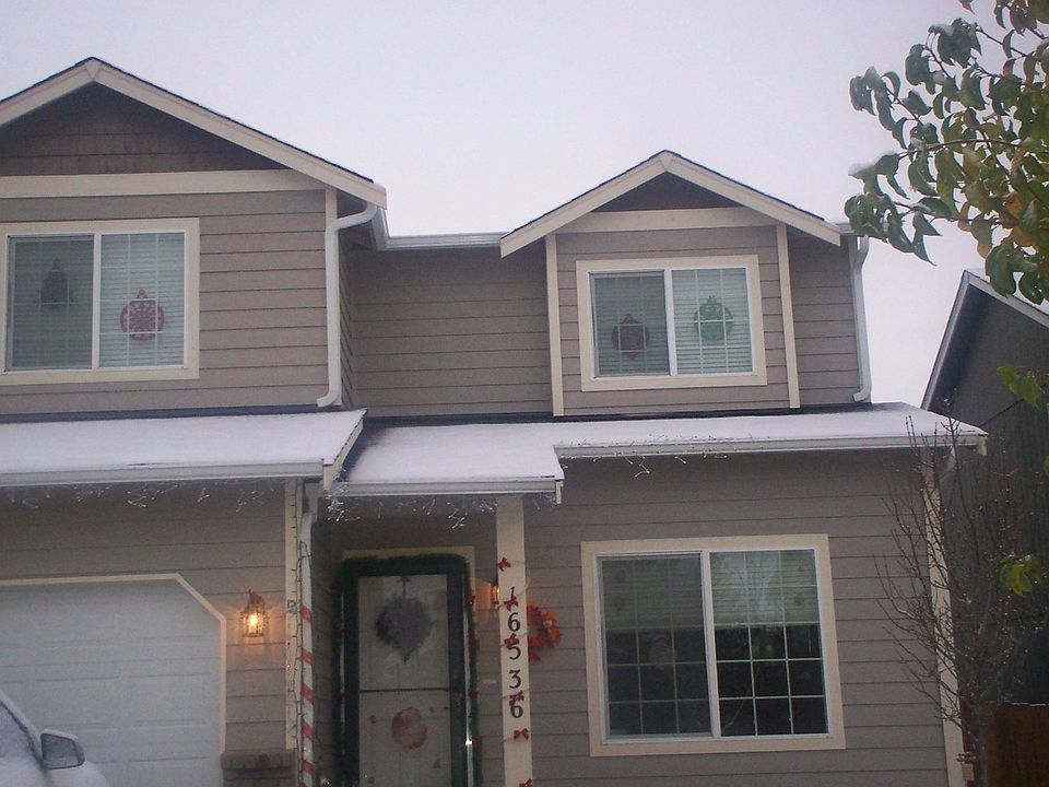 2nd image of 16536 Rainier View Dr SE