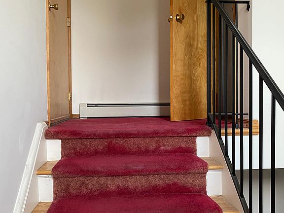 3rd image of 154 Sunset Ave Floor 2