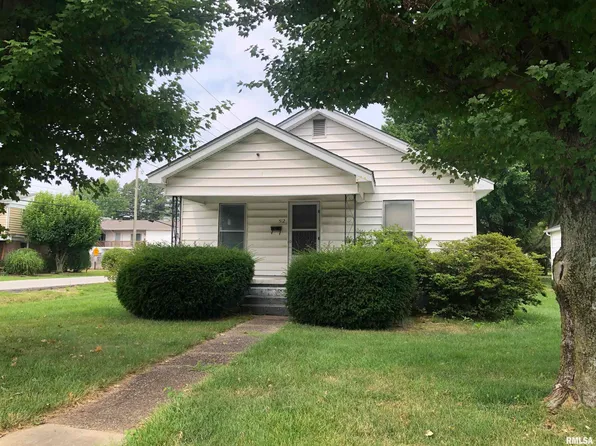 510 S Carbon St, Marion, IL 62959