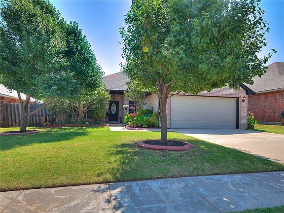 2nd image of 4708 Stag Horn Dr