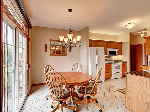 5th image of 7949 S Scepter Dr #105