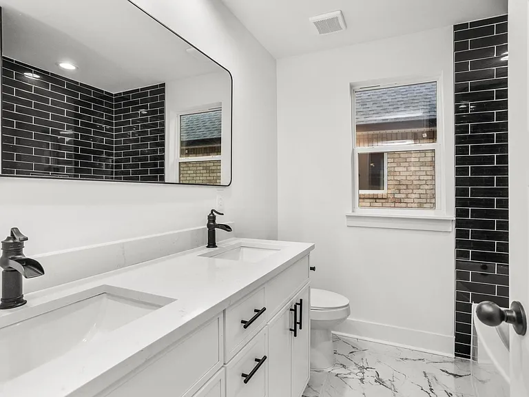 656 Chambers St #160 — Photo 20
