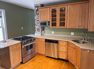 51 Alpine St, Somerville, MA 02144