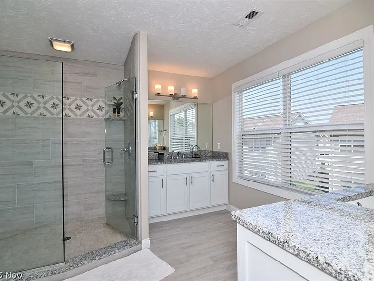 170 Larimar Dr — Photo 15