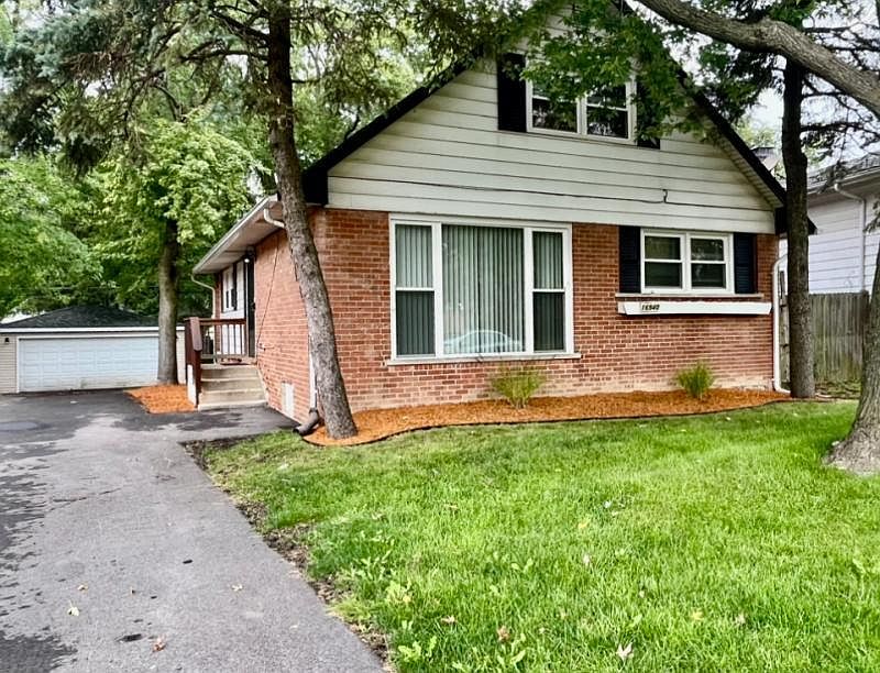 1st image of 16940 Old Elm Dr