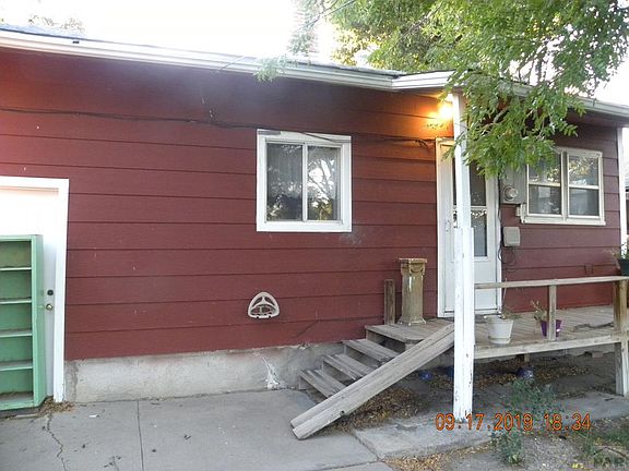 3rd image of 1109 Belleview Ave