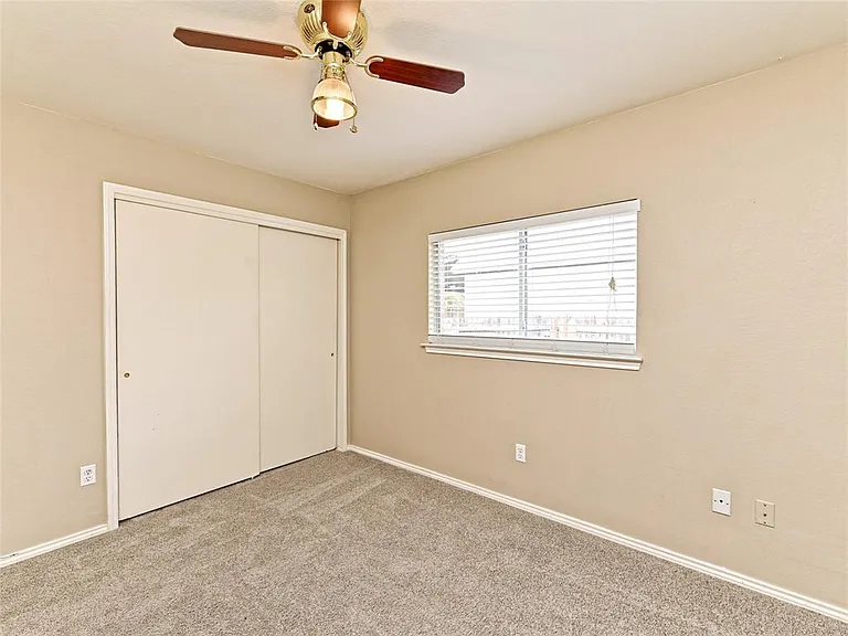 1020 Skylark Hill Ln — Photo 28