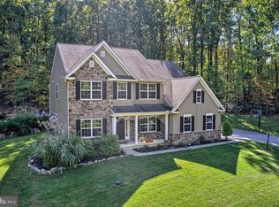 7715 Gnatstown Rd, Hanover, PA 17331