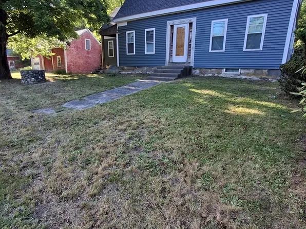 551 Tremont St, Taunton, MA 02780
