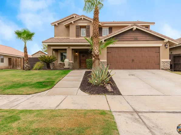 376 Willow Bend Dr, El Centro, CA 92243
