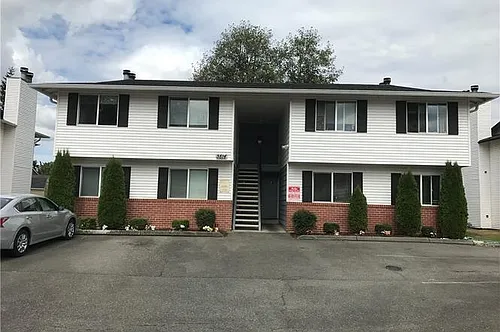 3814 D Pl SE #2 Photo 1
