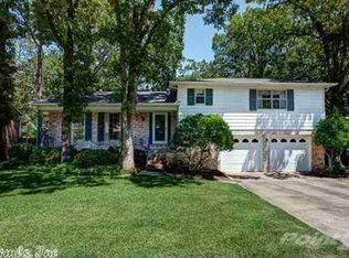 15 Queenspark Rd, Little Rock, AR 72227