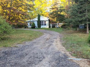 S3141 Hope Rd, Baraboo, WI 53913