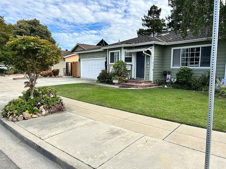 38599 Logan Dr — Photo 12