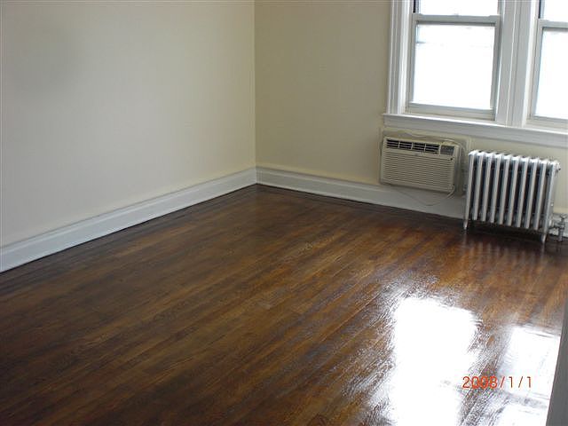 1st image of 8983 Vanderveer St