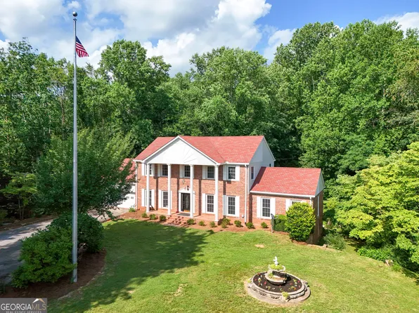 60 Inali Den Ln, Clayton, GA 30525