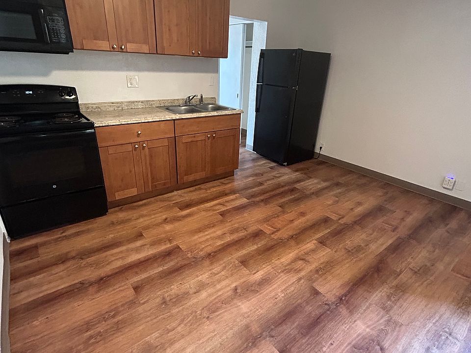Kitchen/Living area