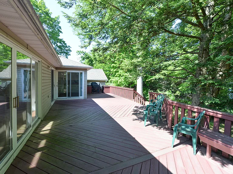 38 Griswold Pl — Photo 31