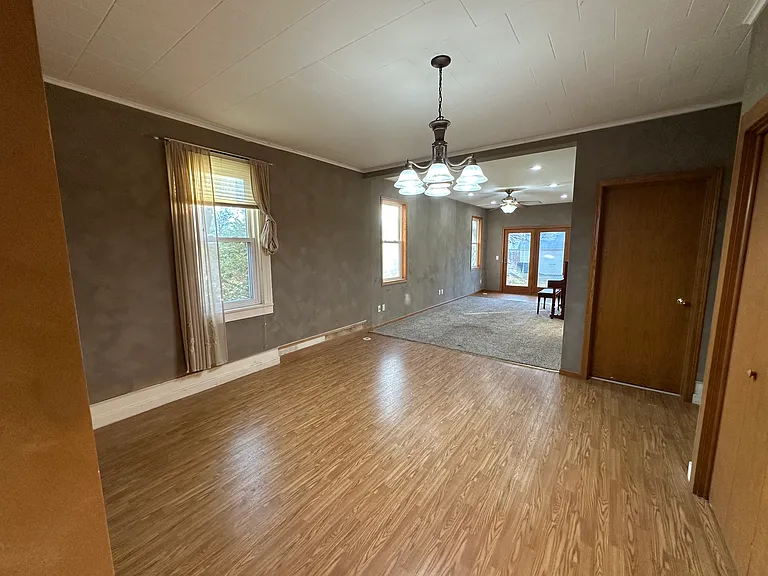 915 Madison St — Photo 18