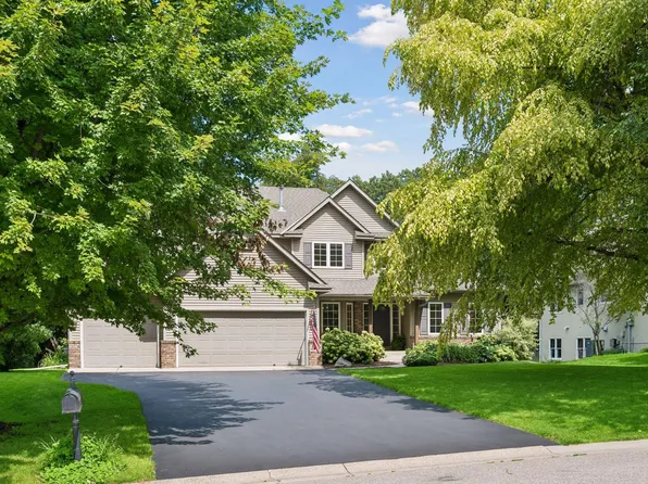 2240 Thrushwood Cir, Victoria, MN 55386