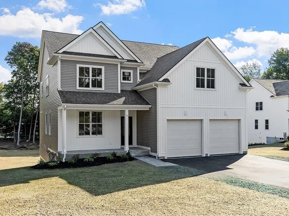 17 Lantern Ln, Shrewsbury, MA 01545