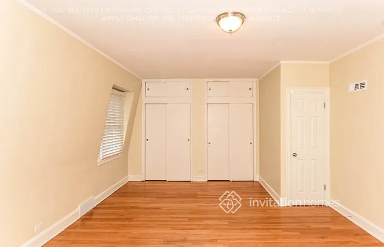 9201 S Claremont Ave — Photo 16