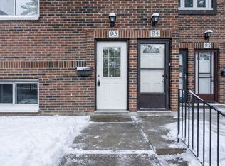 49 Rhonda Rd #95, Guelph, ON N1H 7A4