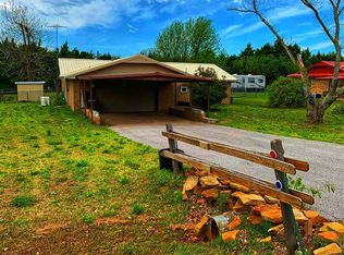109 S Sycamore St, Fletcher, OK 73541
