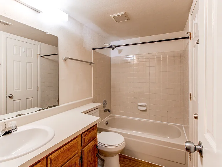 16255 E Alaska Pl #2 — Photo 8