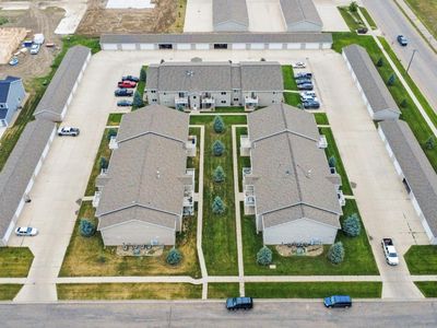 4020 McKenzie Dr SE #4, Mandan, ND, 58554