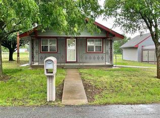 140 Jung St, Waukomis, OK 73773