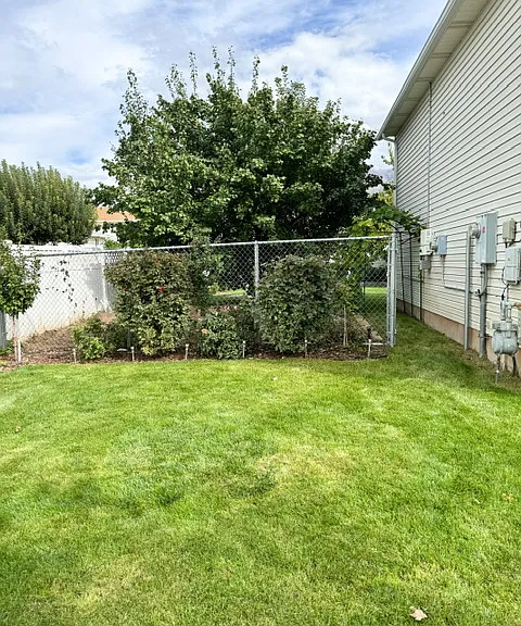 1127 S 1560 E — Photo 20