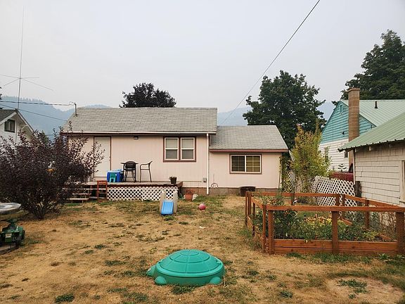5th image of 1213 E Mullan Ave
