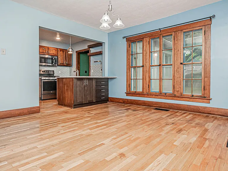 731 Osage St — Photo 8