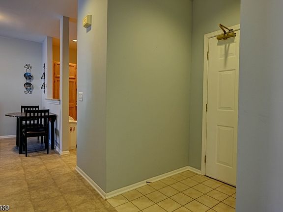 3rd image of 1204 Richmond Rd