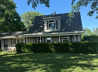 1593 Broughton Rd, Clay Center, KS 67432