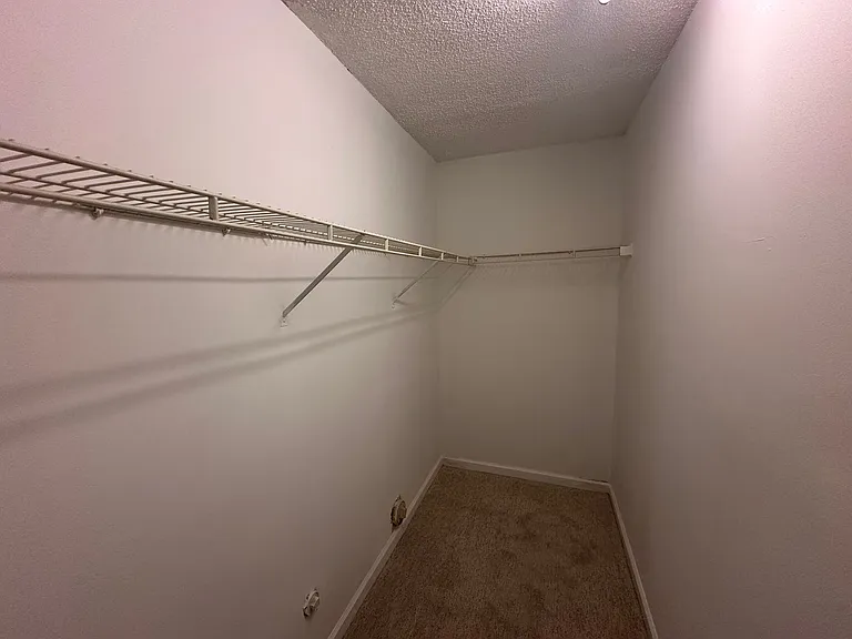4220 Wilshire Blvd #105-C — Photo 23