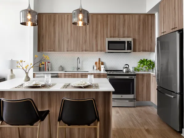 Liberty Harbor East, 1301 Aliceanna St APT 1919, Baltimore, MD 21231