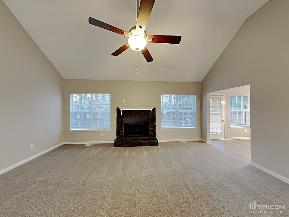 3902 Broken Horn Ct, Douglasville, GA 30135 | Zillow