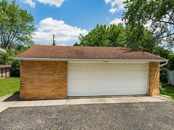 3rd image of 5768 Crawford Dr