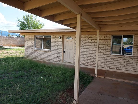 3rd image of 1052 S Chaparral Cir APT 5