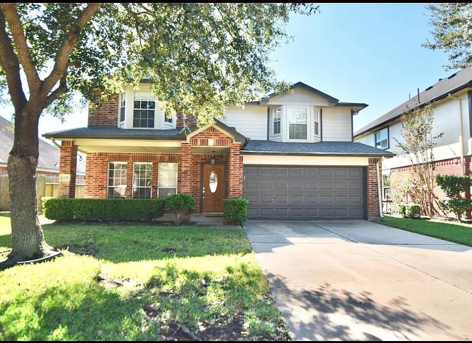 1st image of 23019 N Waterlake Dr