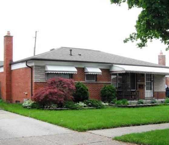 2nd image of 27316 Clarpointe Dr