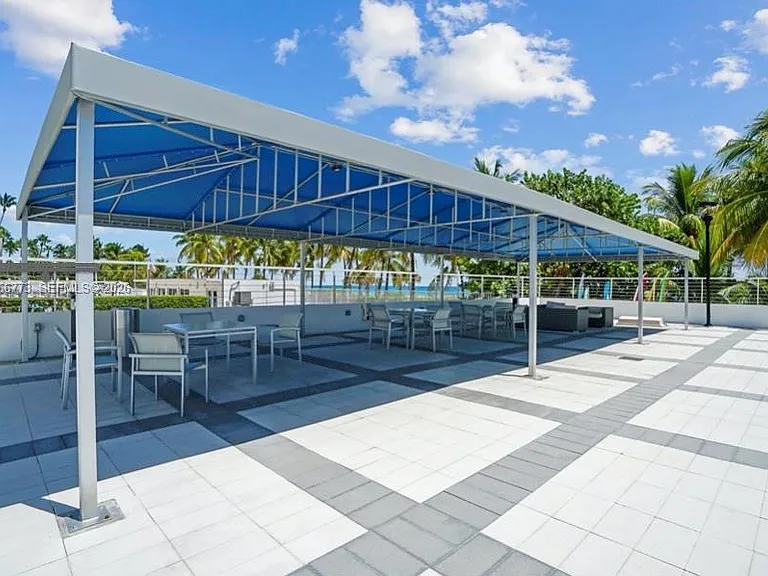 5001 Collins Ave #1K — Photo 16