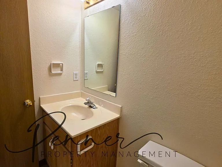 3114 S Cedar Crest Ct — Photo 4