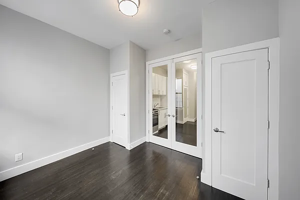 Rented by Cooper & Cooper Real Estate | media 18